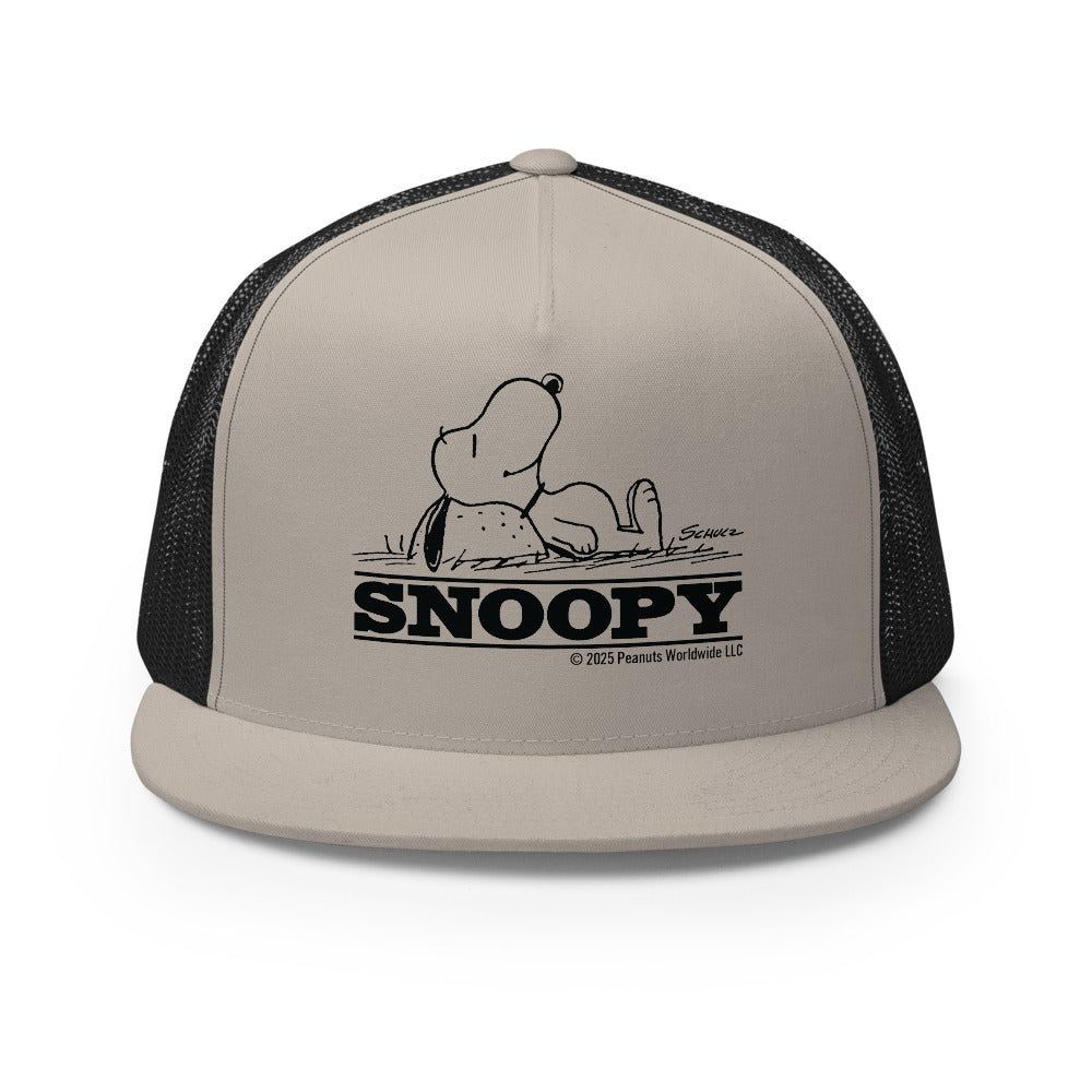 Peanuts Relaxing Snoopy Trucker Hat Silver/black