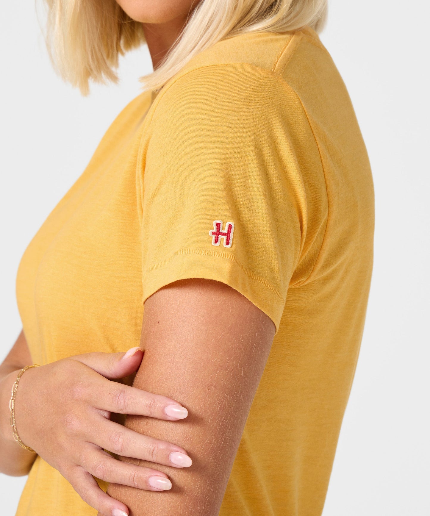 Detail shot of the inner collar branding and tagless label