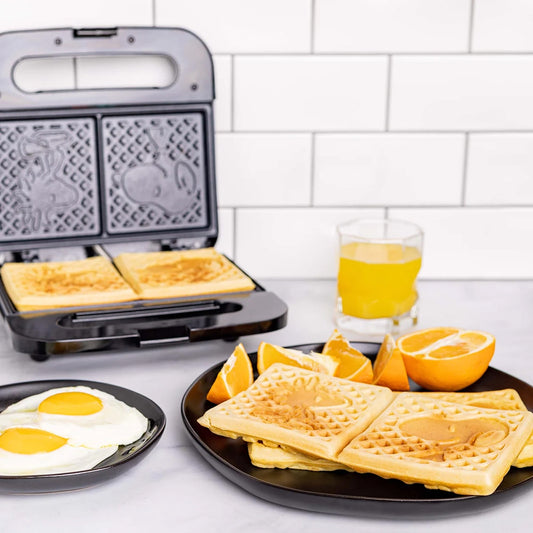 Peanuts Snoopy and Woodstock Square Waffle Maker-2