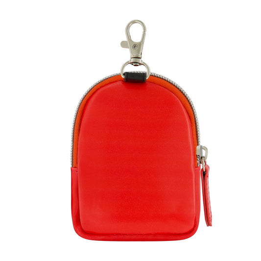 Front view of the Peanuts Snoopy J small coin purse showing the character design-1