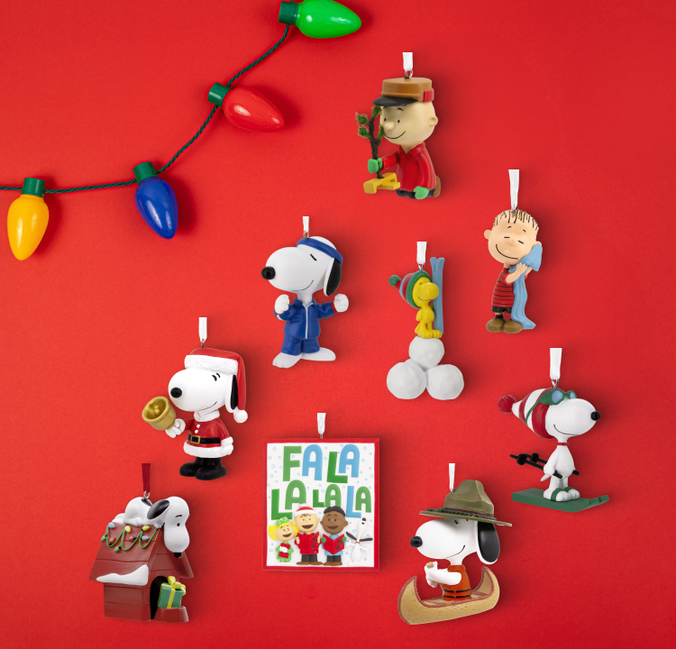 <p>FIND THE PERFECT ORNAMENTS THIS HOLIDAY!</p>