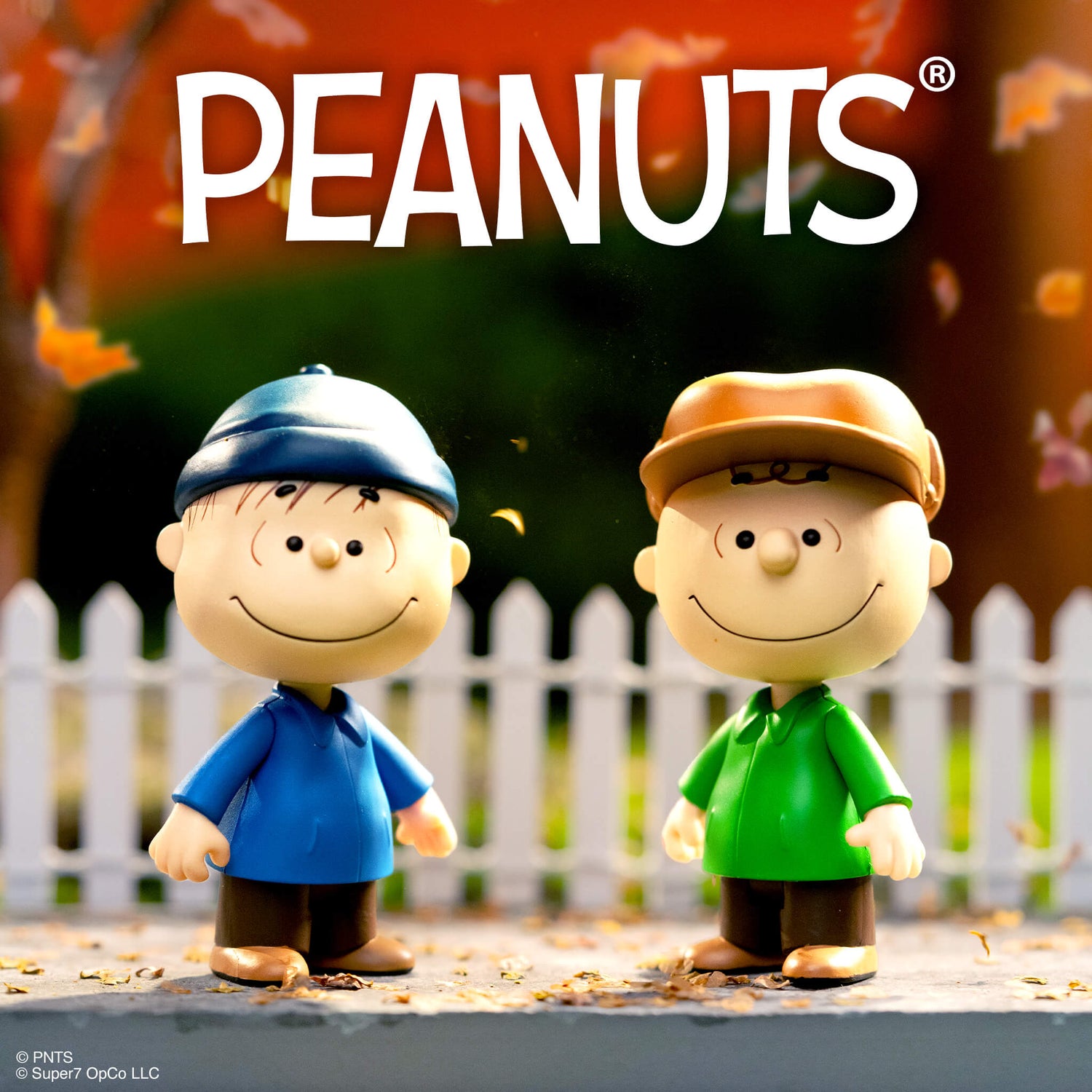 Linus in blue coat ReAction figure Peanuts Wave 04