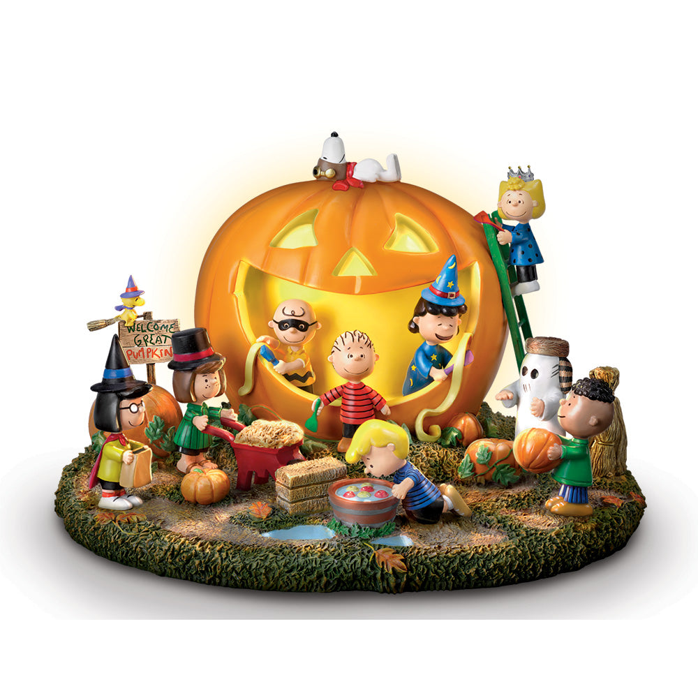 Peanuts Great Pumpkin Carving Party Sculpture