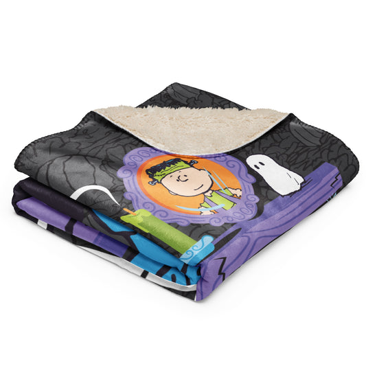 Peanuts Happy Halloween Sherpa Blanket-8