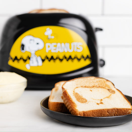Peanuts Snoopy Elite 2-Slice Toaster-0