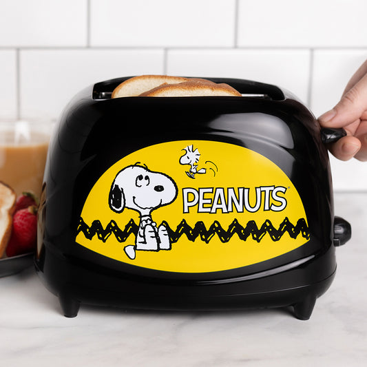 Peanuts Snoopy Elite 2-Slice Toaster-2