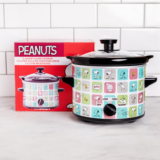 Peanuts Snoopy 2QT Slow Cooker-1