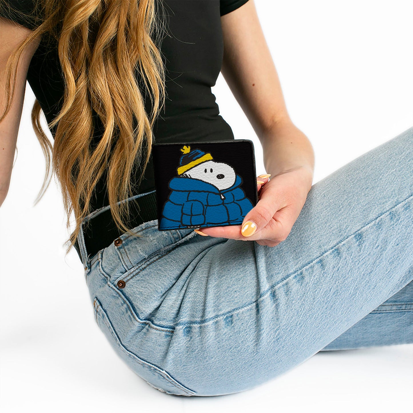 Snoopy Black Bi-Fold Wallet - Puffer Jacket Pose