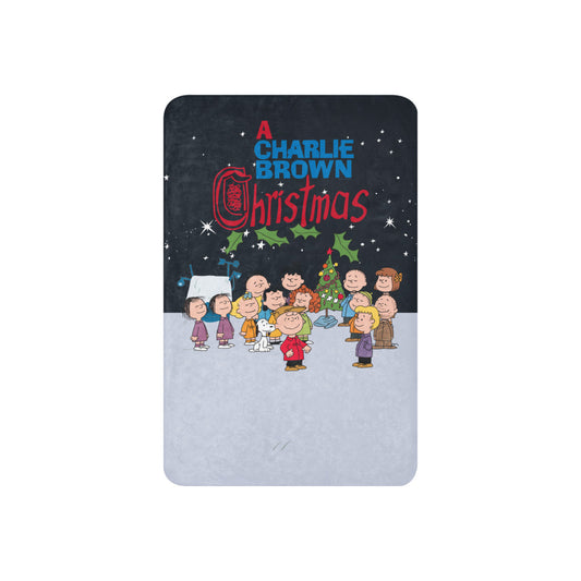Peanuts A Charlie Brown Christmas Gang Sherpa Blanket 37 in x 57 in-0